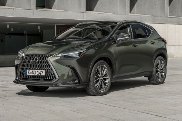Lexus新年式NX登場！ 會比X3、GLC更棒嗎？ 2428