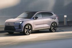 Volvo XC70對岸上市！預售價換算125萬、85分鐘接單破5千張 20622