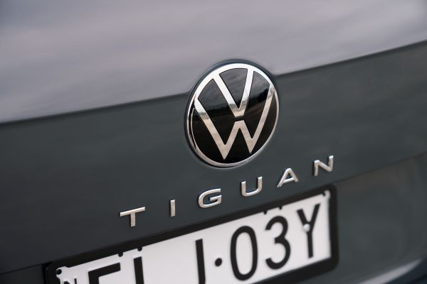 本月買福斯Tiguan指定車型折10萬！都會小休旅加碼行車紀錄器 20662