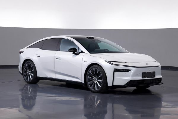 Toyota bZ7申報圖曝光！車長5.1米純電轎跑叫戰Model S 20710