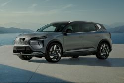 三菱Eclipse Cross大改款亮相！轉型電動休旅、續航力上看600km 20735
