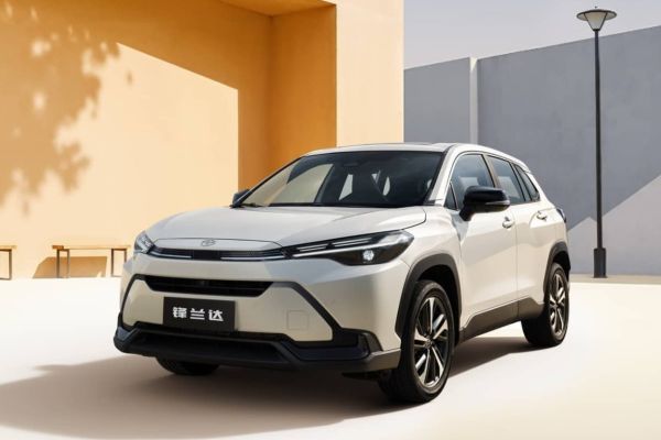 豐田Corolla Cross小改對岸上市 2.0汽油/油電雙動力 20755