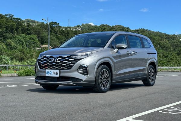 現代Custin 2.0T正式上市155.9萬起 比預售便宜1.1萬！ 20756