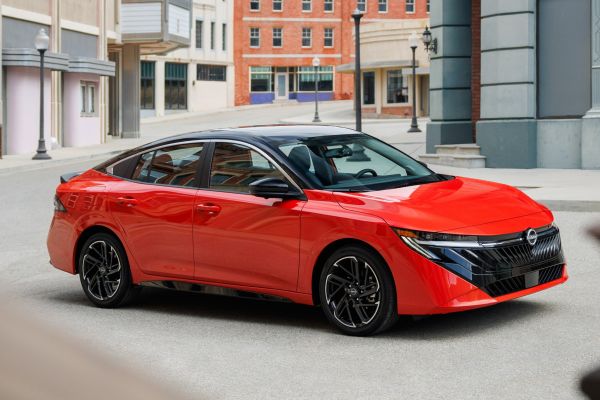 大改款Nissan Sentra亮相 顏值大漲、更科技也更實用！ 20758