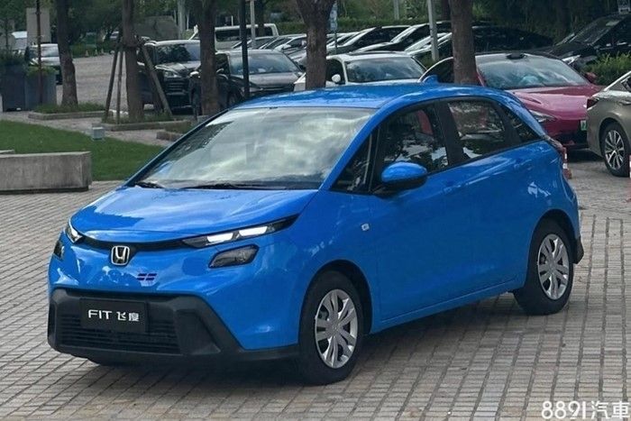 再見了柴犬！Honda Fit改款實車露面、新造型一言難盡！？ 20760