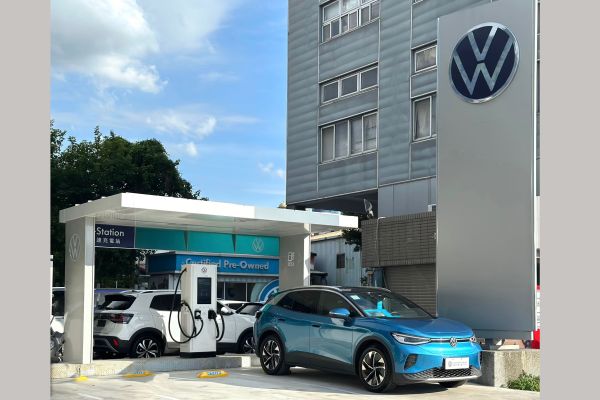 福斯新莊鉅賦展間啟用極速充電站 優惠1度電5.9元起 20768