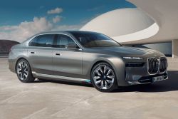 BMW十月購車優惠開跑！月付5900元起、再送延保與乙式險 20824