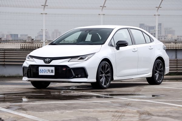 新年式Altis對決Sentra！誰是最佳國民房車？ 2447