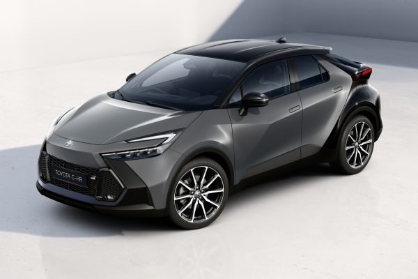歐規Toyota C-HR新年式開賣！加入GR Sport油電版 20868