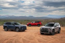 新一代豐田RAV4北美上市預告、入門折合免百萬？台灣同月接單？ 20875