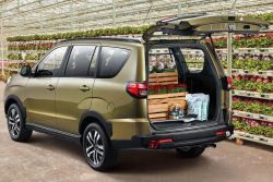 J Space追加搭載Level 2科技的8人旗艦型 11月購車優惠同步展開 20925