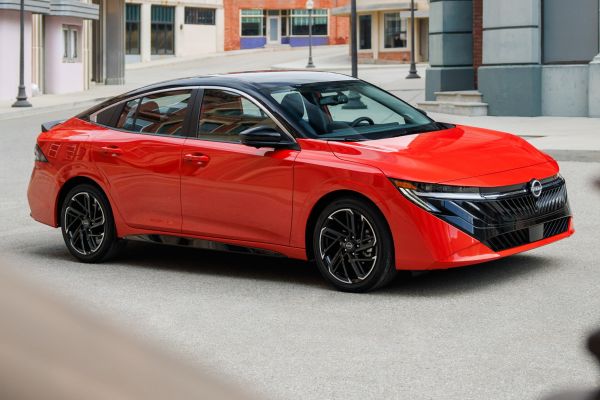 Nissan Sentra美規大改款登場！質感、造型大躍進 20961