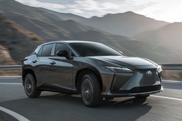 Lexus RZ450e、UX300e國內召回 空調系統出狀況 ！ 20975