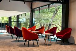 寶嘉聯合攜手星聯汽車 北投新車展示暨授權服務廠落成開幕 21005