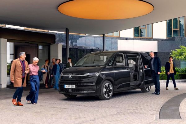 26年式福斯商旅Multivan上市！首度導入8人座、漲價3～5萬不等 21084